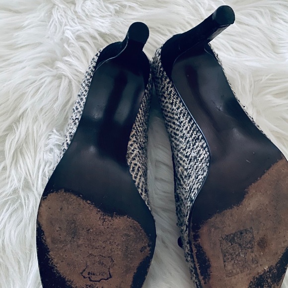 Stuart Weitzman Tweed Pumps - Picture 3 of 4